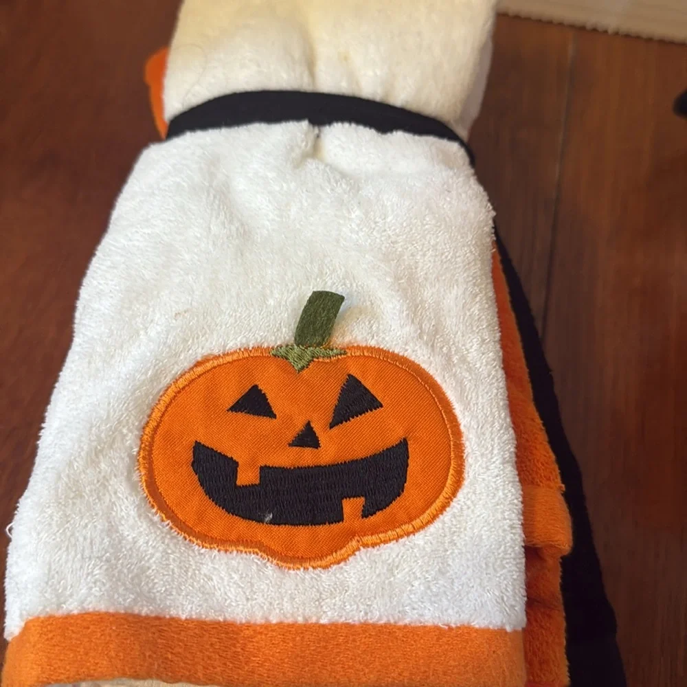 Halloween Ghost, pumpkin Spider finger Towels & washcloths? 100% cotton new read